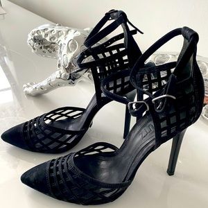 Schutz Black nubuck heels like new